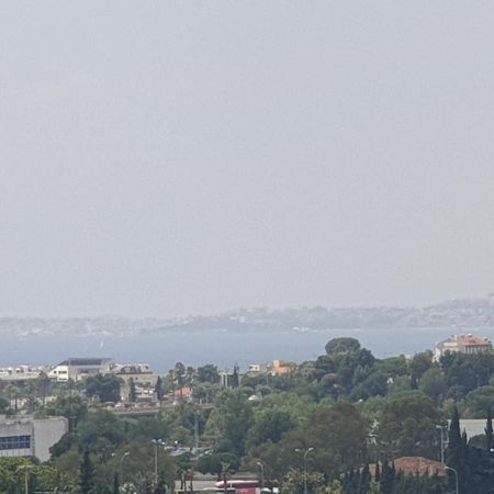 Big Flat Sea Vieuw 95 M2 5 Rooms Near Airport 5 Min Train 3 Min And Tram On Site, Beach 7 Min, 2 Showers And 2 Toilets , Neuf Grand Appartement 95 M2 5 Chambres Proche Aeroport 5 Min Train 3 Min Et Tramway Sur Place, Plage 7 Min 2 Douches Et 2 Wc Vue Nice Luaran gambar