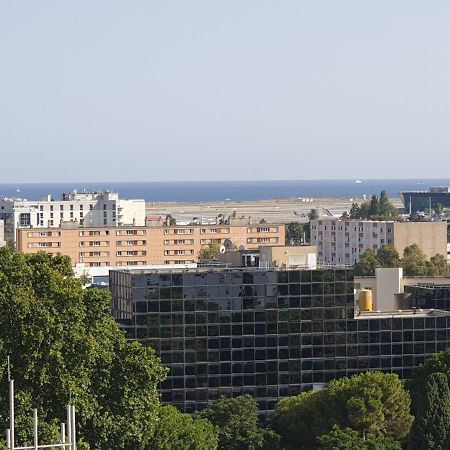 Big Flat Sea Vieuw 95 M2 5 Rooms Near Airport 5 Min Train 3 Min And Tram On Site, Beach 7 Min, 2 Showers And 2 Toilets , Neuf Grand Appartement 95 M2 5 Chambres Proche Aeroport 5 Min Train 3 Min Et Tramway Sur Place, Plage 7 Min 2 Douches Et 2 Wc Vue Nice Luaran gambar