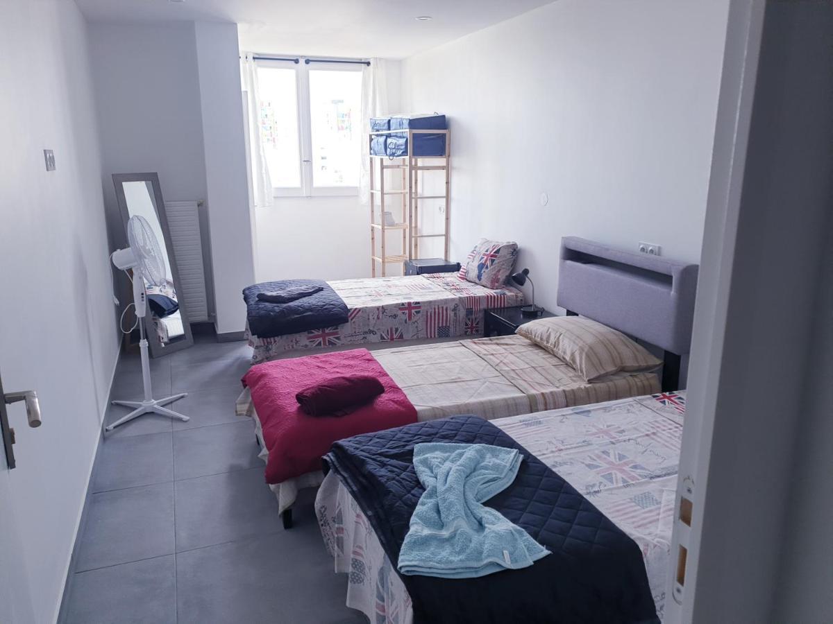 Big Flat Sea Vieuw 95 M2 5 Rooms Near Airport 5 Min Train 3 Min And Tram On Site, Beach 7 Min, 2 Showers And 2 Toilets , Neuf Grand Appartement 95 M2 5 Chambres Proche Aeroport 5 Min Train 3 Min Et Tramway Sur Place, Plage 7 Min 2 Douches Et 2 Wc Vue Nice Luaran gambar