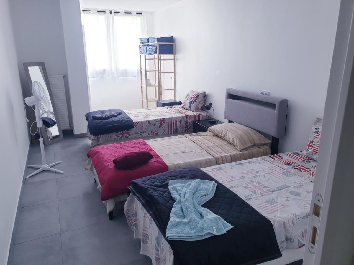 Big Flat Sea Vieuw 95 M2 5 Rooms Near Airport 5 Min Train 3 Min And Tram On Site, Beach 7 Min, 2 Showers And 2 Toilets , Neuf Grand Appartement 95 M2 5 Chambres Proche Aeroport 5 Min Train 3 Min Et Tramway Sur Place, Plage 7 Min 2 Douches Et 2 Wc Vue Nice Luaran gambar