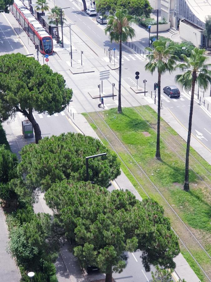 Big Flat Sea Vieuw 95 M2 5 Rooms Near Airport 5 Min Train 3 Min And Tram On Site, Beach 7 Min, 2 Showers And 2 Toilets , Neuf Grand Appartement 95 M2 5 Chambres Proche Aeroport 5 Min Train 3 Min Et Tramway Sur Place, Plage 7 Min 2 Douches Et 2 Wc Vue Nice Luaran gambar