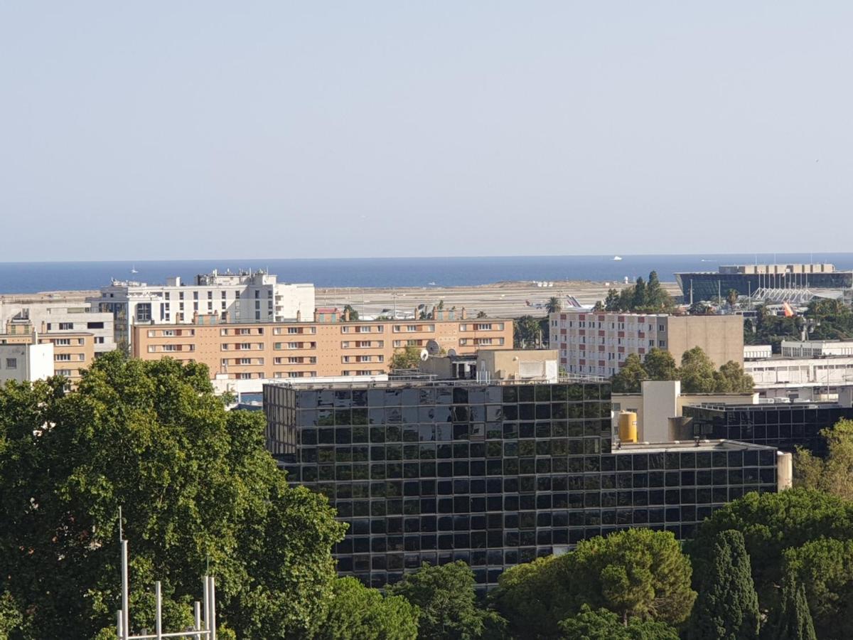Big Flat Sea Vieuw 95 M2 5 Rooms Near Airport 5 Min Train 3 Min And Tram On Site, Beach 7 Min, 2 Showers And 2 Toilets , Neuf Grand Appartement 95 M2 5 Chambres Proche Aeroport 5 Min Train 3 Min Et Tramway Sur Place, Plage 7 Min 2 Douches Et 2 Wc Vue Nice Luaran gambar